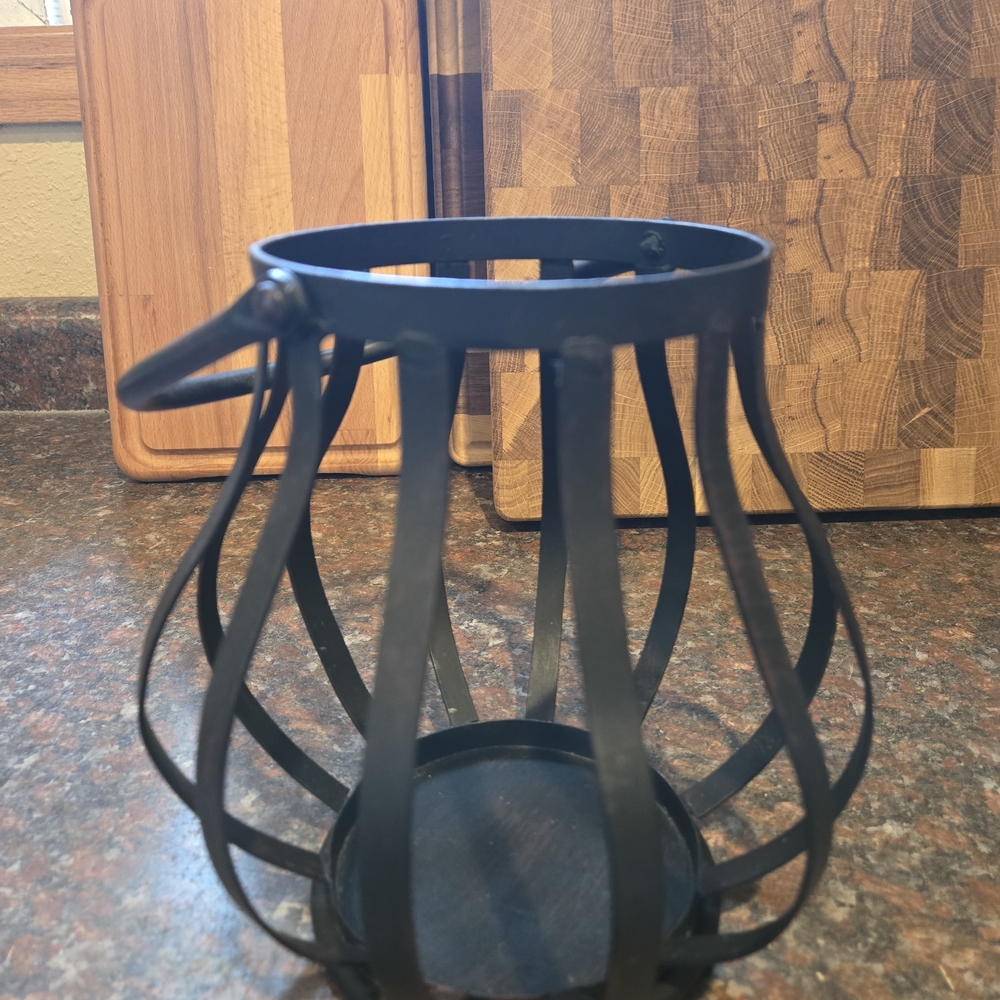 Black Metal Decorative Lantern (7 in)